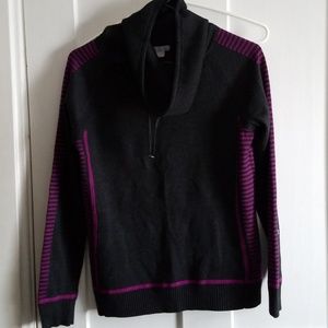 Skyr sweater
